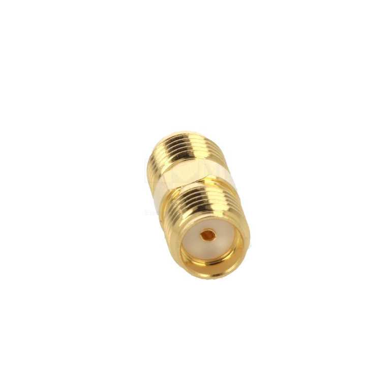 Adaptor SMA mama - RP-SMA tata reverse drept 50ohm teflon aurit AMPHENOL 132169RP