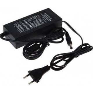 Alimentator 220V la 12V 2.3A conector 5.5x2.1 mm