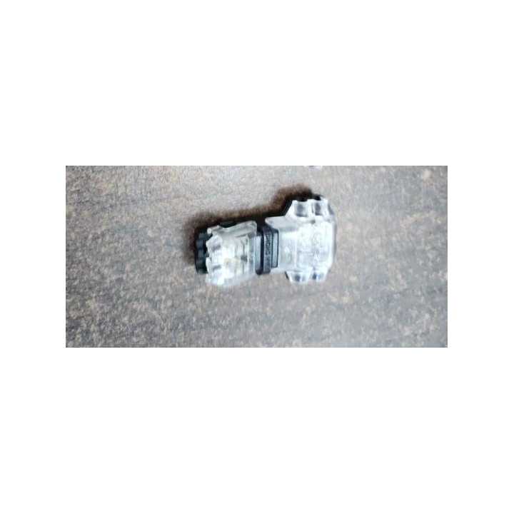 Conector rapid cu blocare in T pentru doua fire