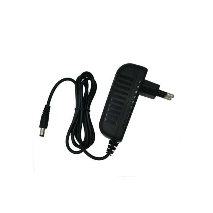 Alimentator 220V - 15V 2A cu fir si conector 5.5x2.5mm