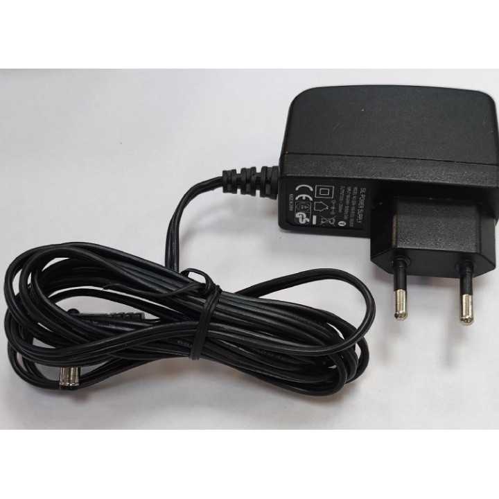 Alimentator 220V - 5V 2.5A 5.5x2.1 mm