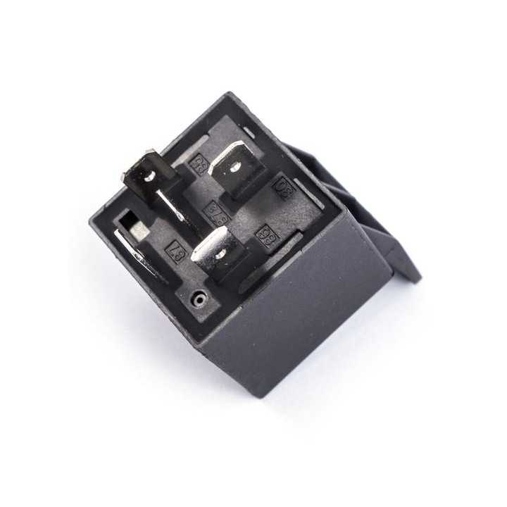 Releu auto 30A 12V 4141