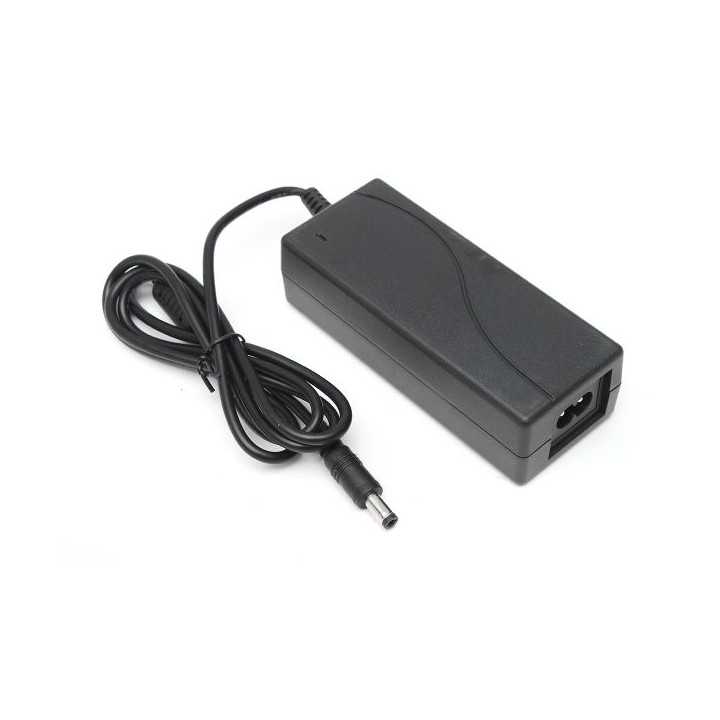 Alimentator AC/DC 100-240V - 5V 5A conector 2.5x5.5 mm fara cablul de alimentare