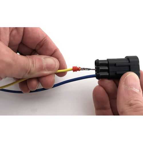 Conector cablu Superseal 1.5 tata mufa 1 pin IP67 TE Connectivity 282103-1
