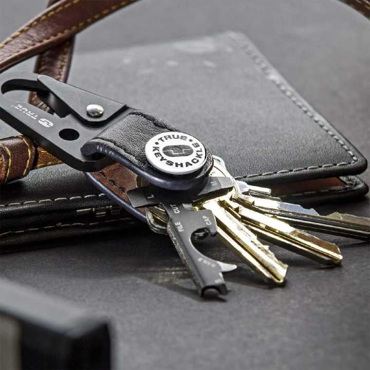TRUE UTILITY KEYSHACKLE breloc din piele /7in1 multifunctional /carabina TU921