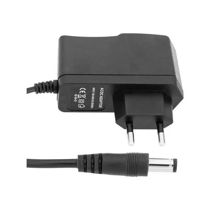 Alimentator AC/DC 100-240V la 5V 1A cu cablu 5.5x2.1 mm