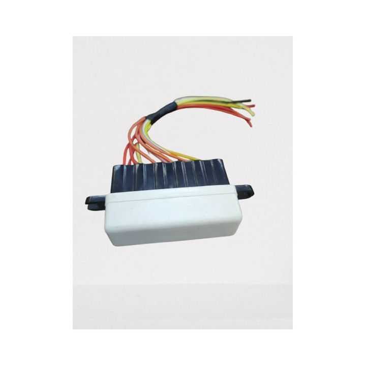 Suport siguranta auto medie 20mm cutie /bloc pentru 6 sigurante 10A /incluse /cu fir