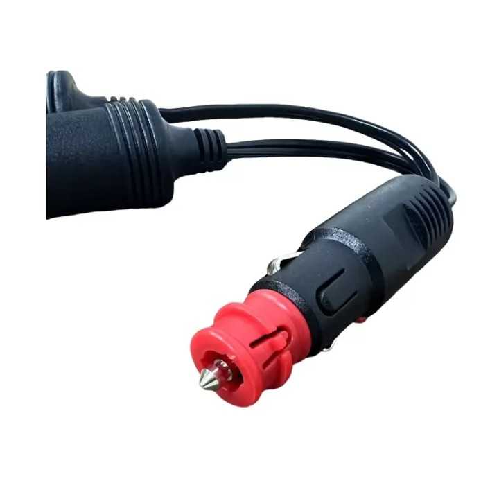 Splitter bricheta auto 2 cai 8A 10cm siguranta fuzibila 16A poate fi inlocuita