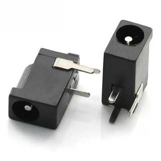 Mufa alimentare DC mama 3.5x1.35mm vericala pentru montare pe cablaj