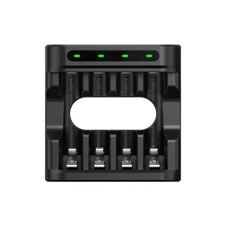 Incarcator acumulatori Li-ion si NiMH pentru 4 sloturi AA/ AAA USB-C XTAR L4 KT