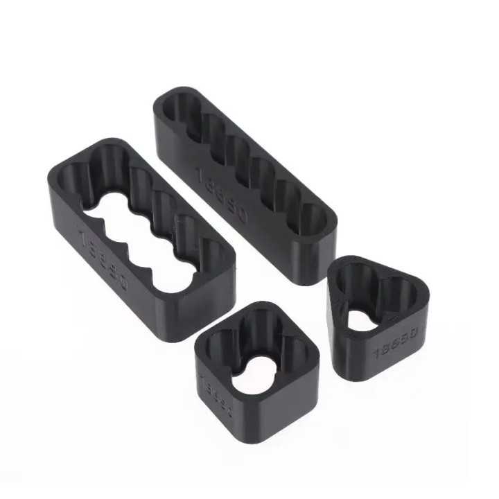 Set 4 suporti pentru sudare acumulatori 18650