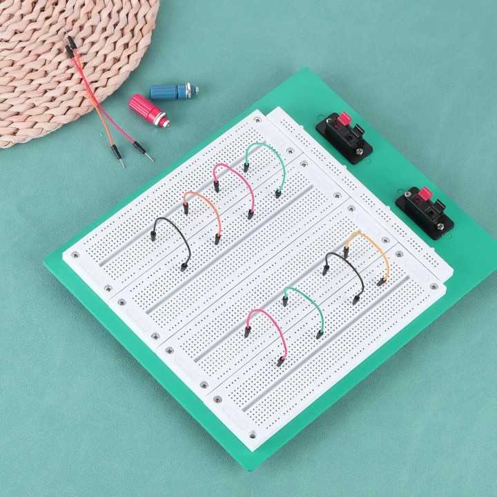 Placa test Breadboard cu 2760 de puncte de conectare 20-29AWG 300V/3-5A
