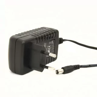 Alimentator 5V 2.5A 2.1x5.5+ KEMOT