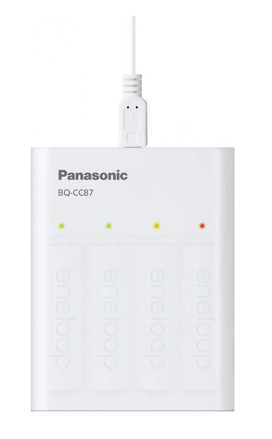 Eneloop Incarcator USB & boster nu include acumulatorii Panasonic BQ-CC87USB