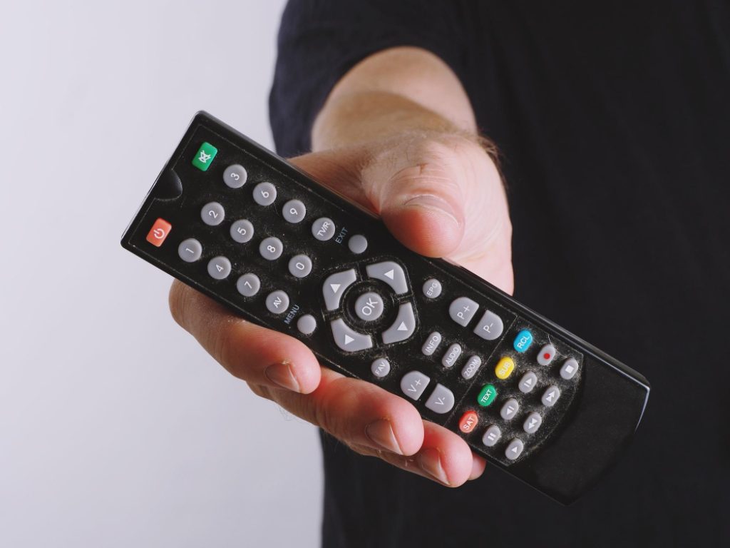 telecomanda tv compatibilitate